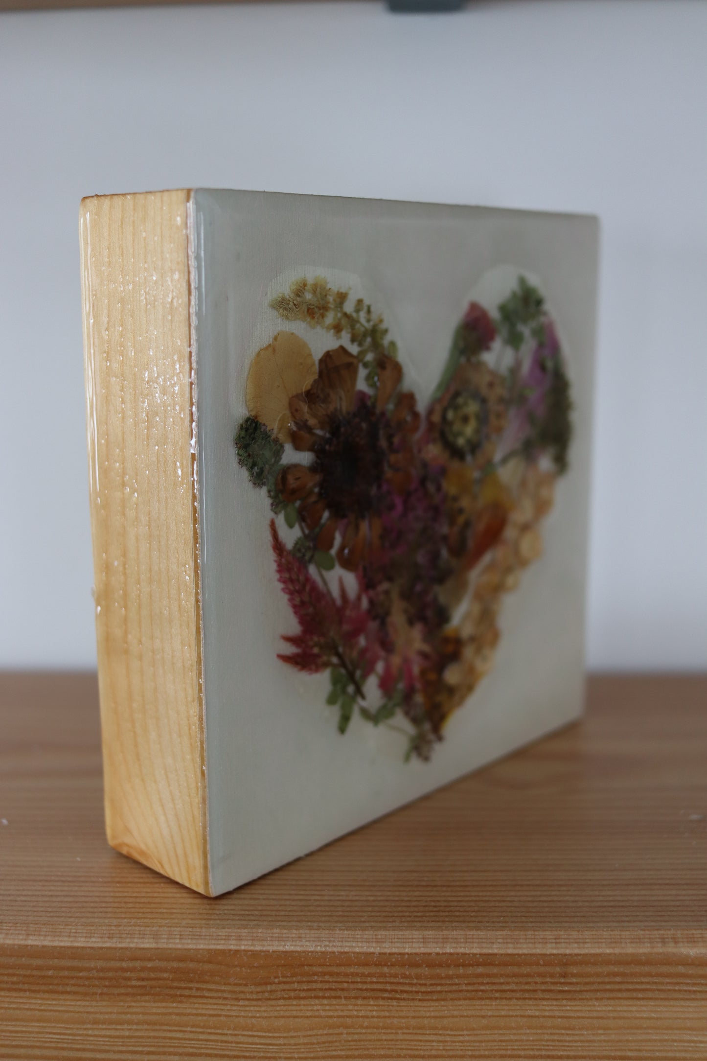 Herbarium Heart - Celosia & Orach