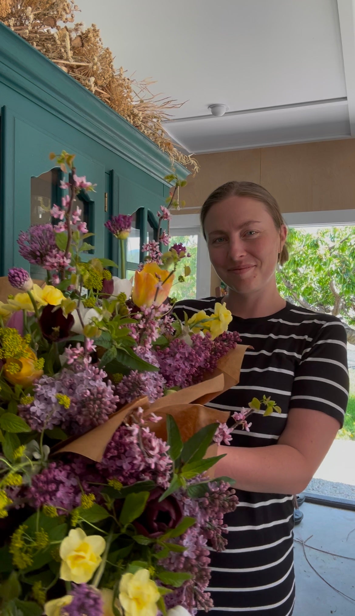 Spring Bouquet Subscriptions 2026