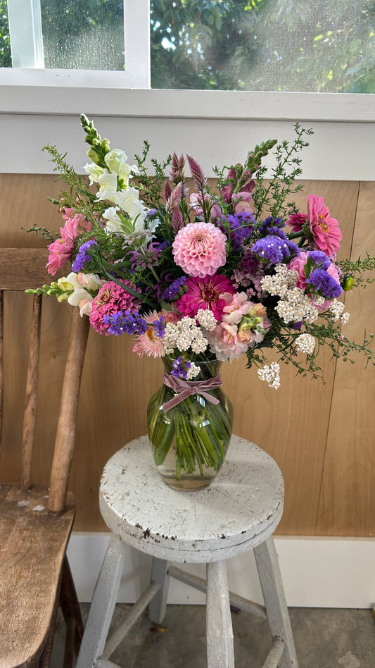 Gardens Choice Vase Arrangement